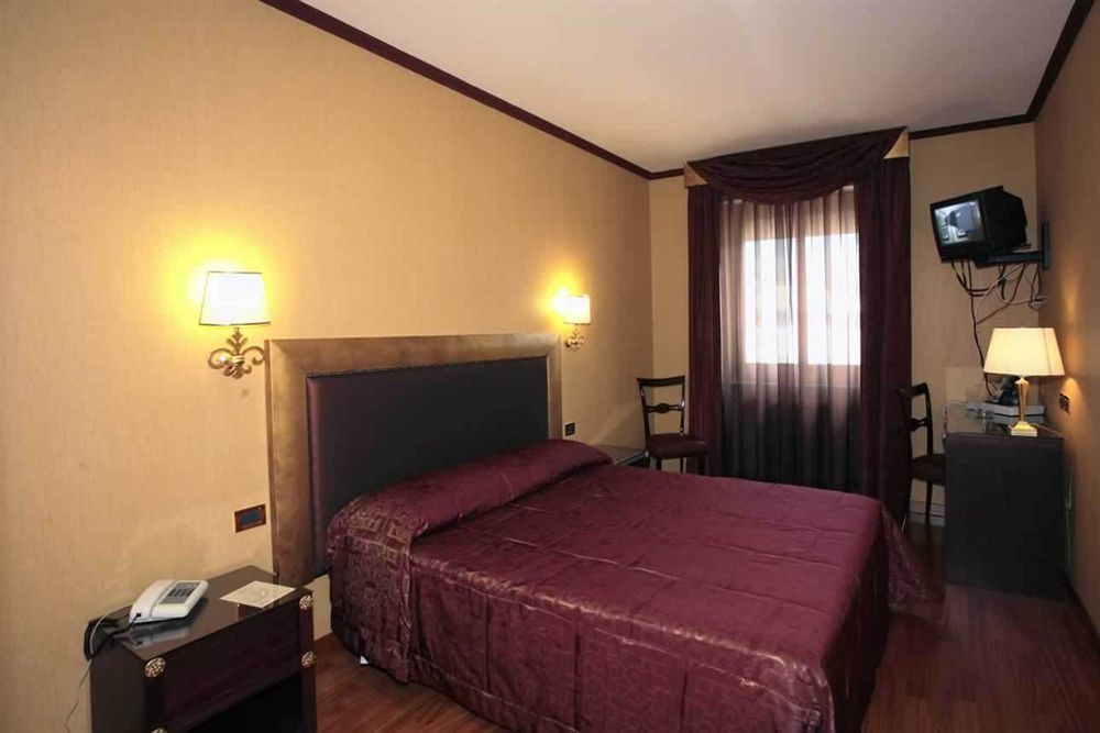 Hotel De Paris Terni Exterior photo
